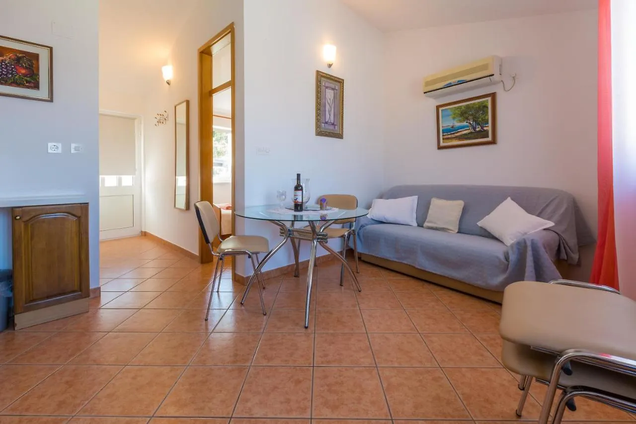 Apartman Andjelka Dramalj Apartment